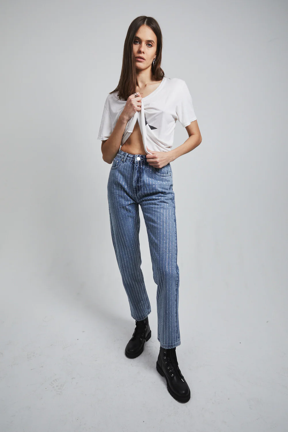 ZOE | LIGHT WASH CRYSTALS