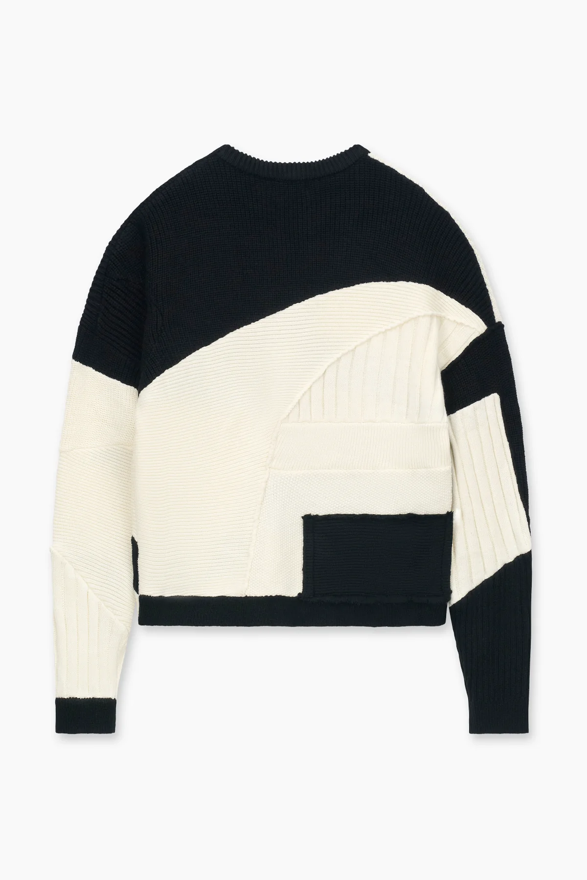 AIMEE | BLACK AND WHITE GEOMETRIC