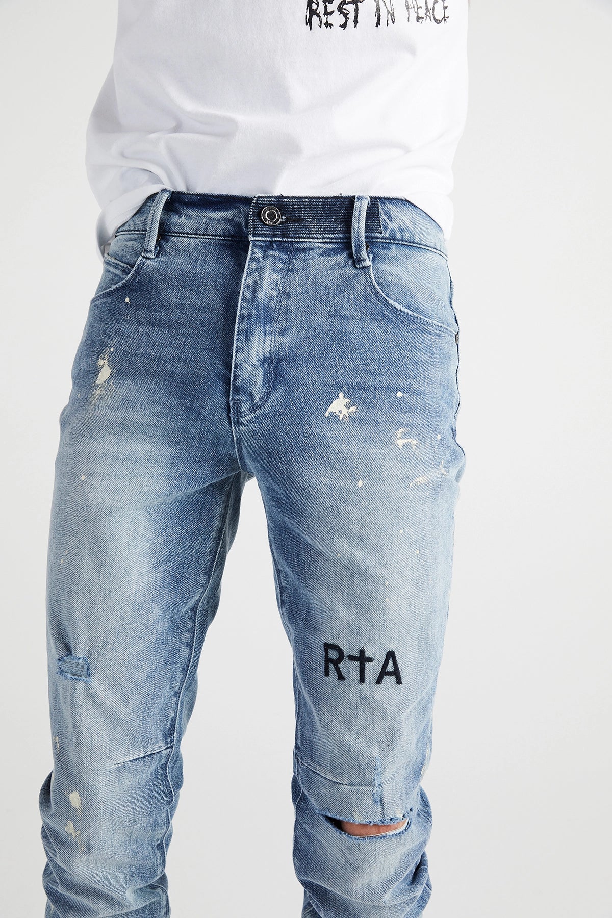 CLAYTON SKINNY JEAN | DISTRESSED WHITE PAINT