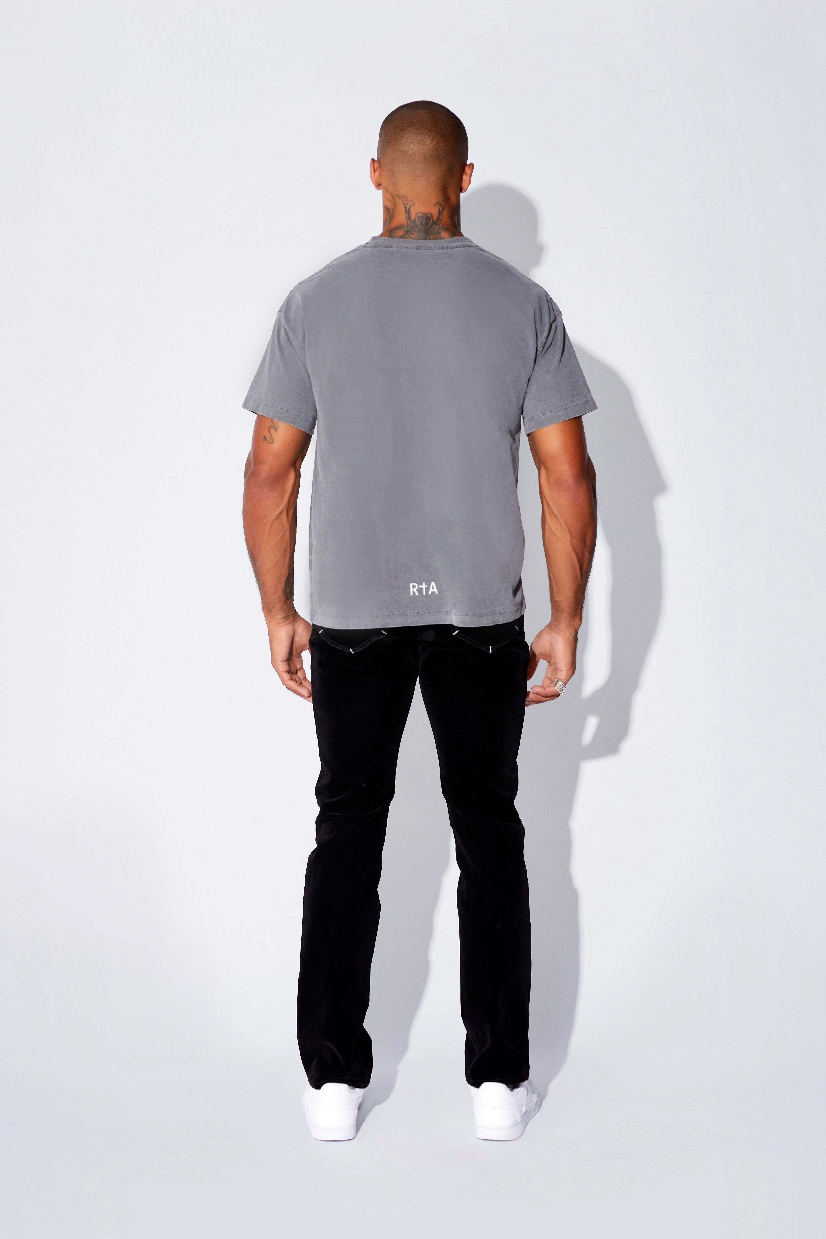 SHORT SLEEVE TEE | GREY OLD ENGLISH 4 SHORT SLEEVE TEE | GREY OLD ENGLISH