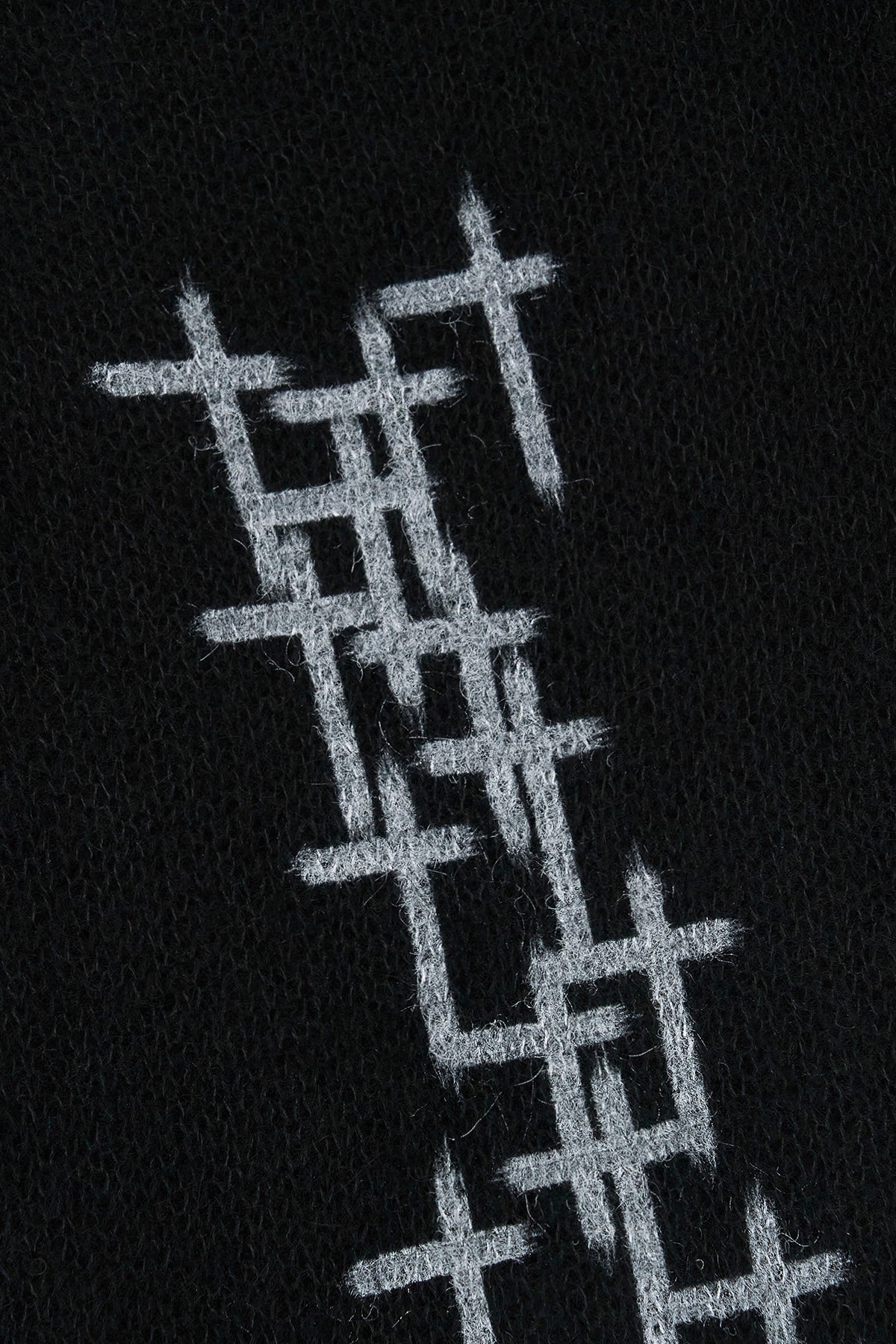 BLAIR | BLACK WITH WHITE CROSSES