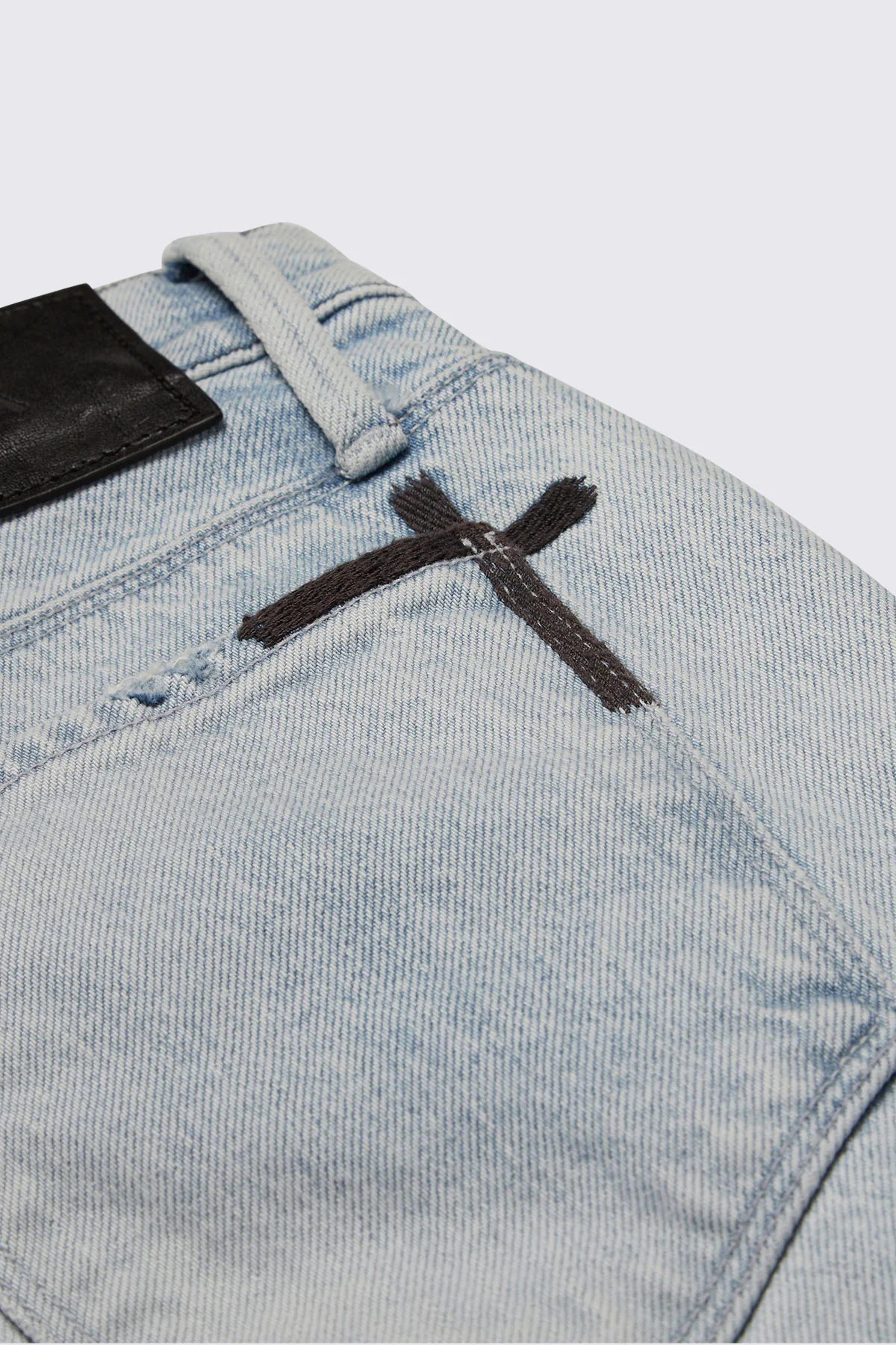 BRYANT SKINNY JEAN | LIGHT BLUE SINNERS