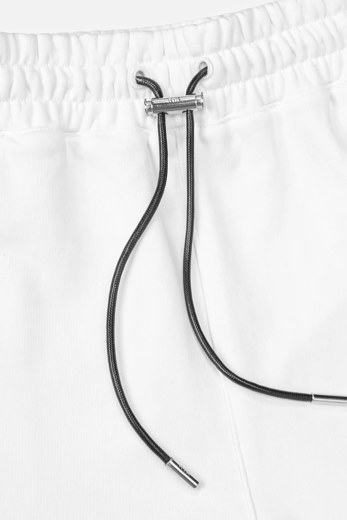 CLYDE SHORT | WHITE WHEEL SPIN