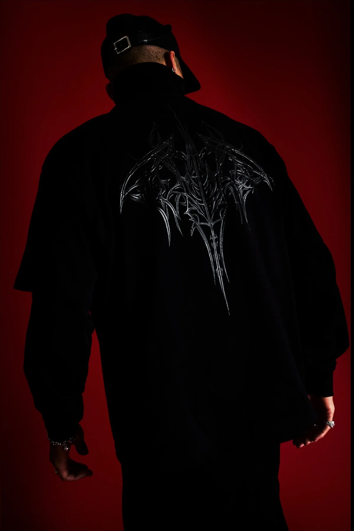 COLIN OVERSIZED SHORT SLEEVE TEE | BLACK RTA SIGILISM