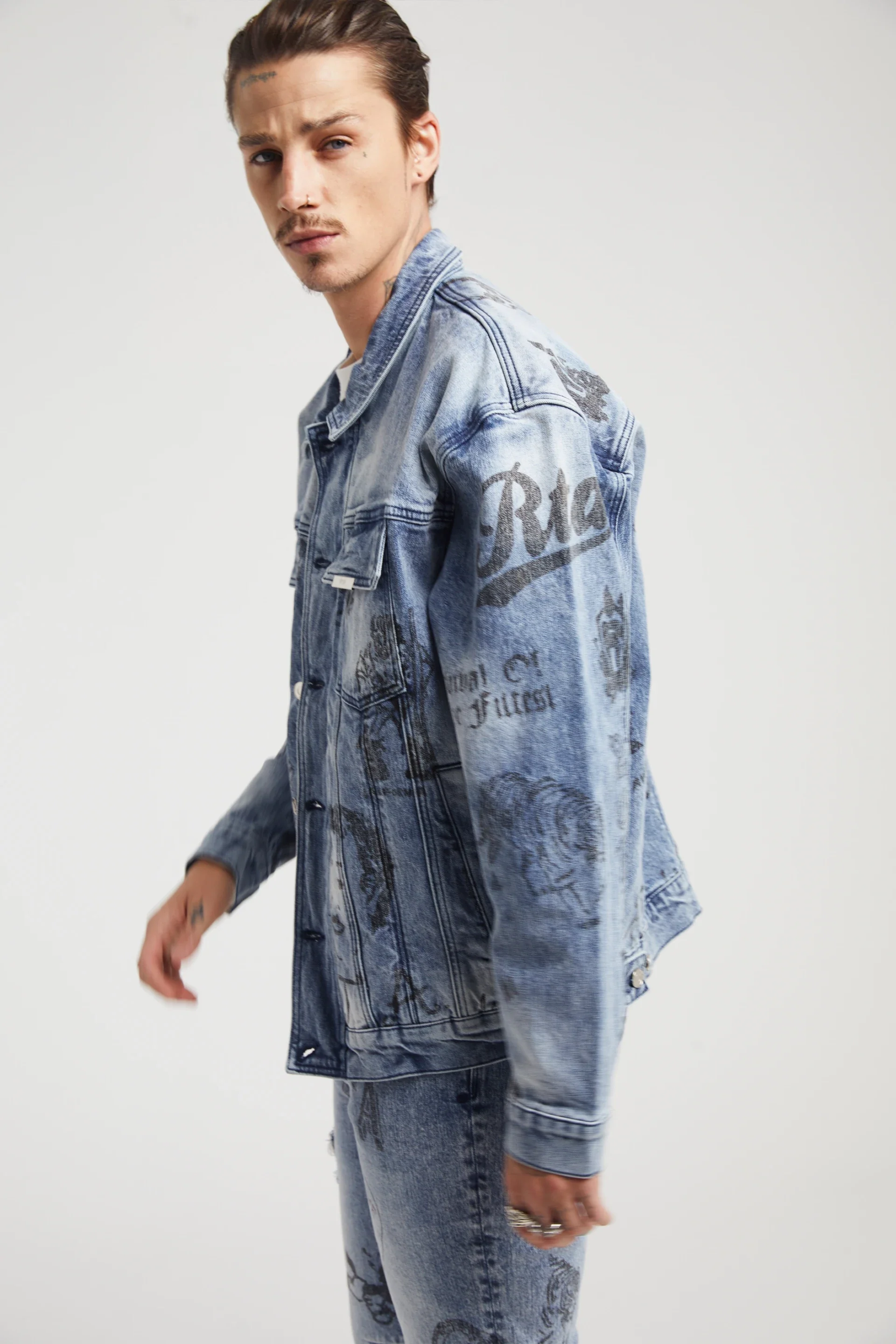 DANNY DENIM JACKET | LIGHT WASH SCRIBBLE