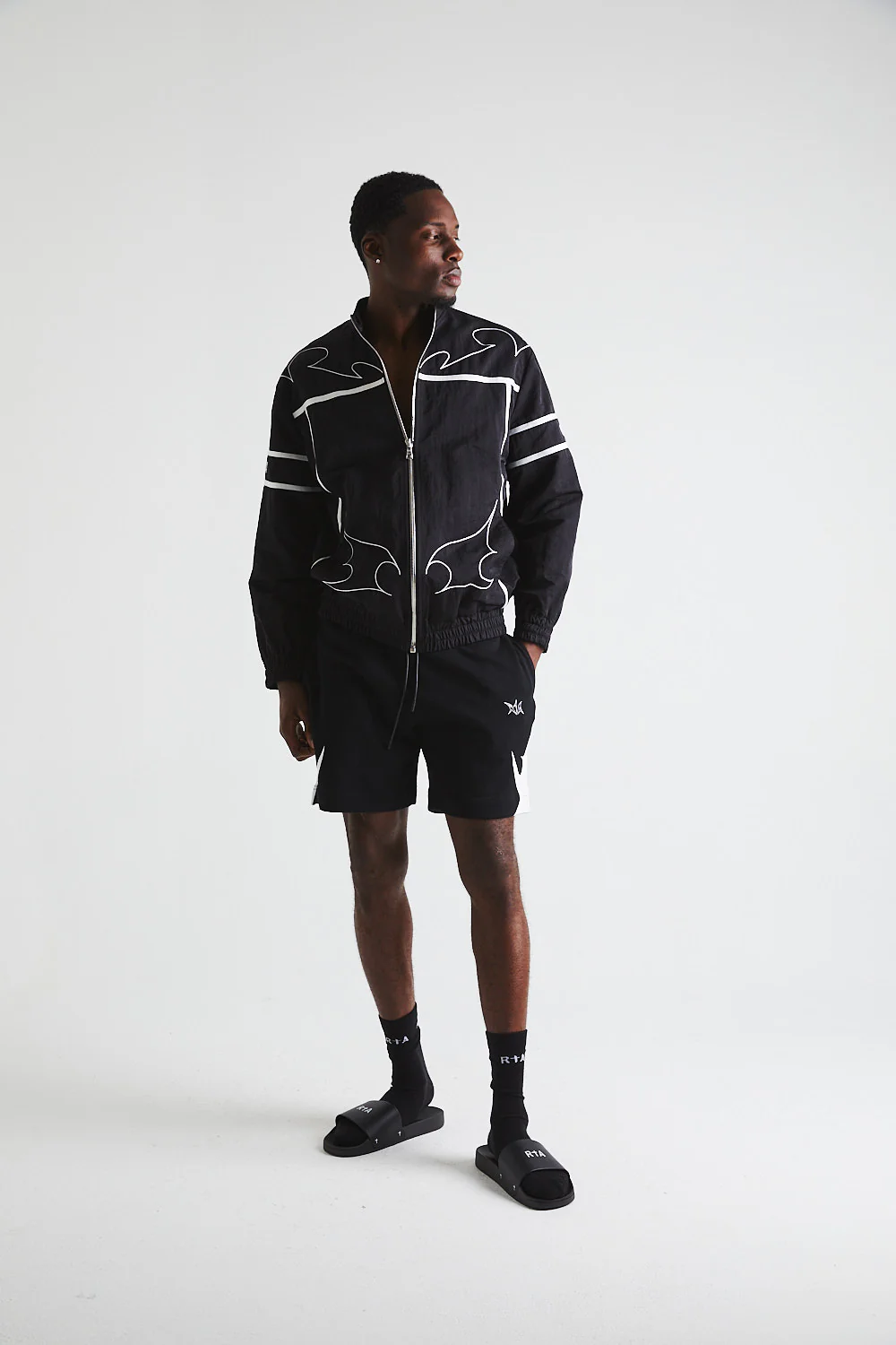 JASON | BLACK AND WHITE WESTERN