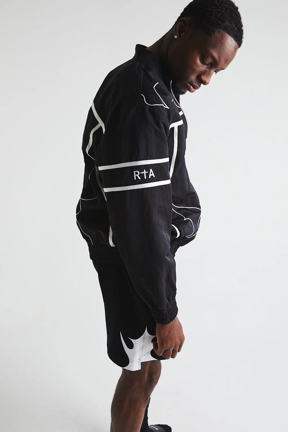 JASON | BLACK AND WHITE WESTERN