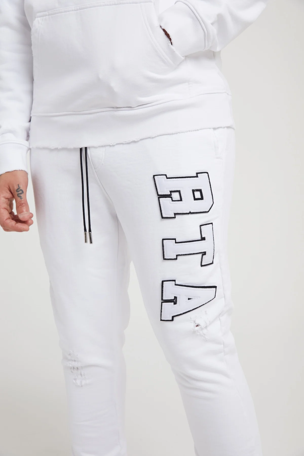 OWEN SWEATPANT | WHITE COLLEGIATE