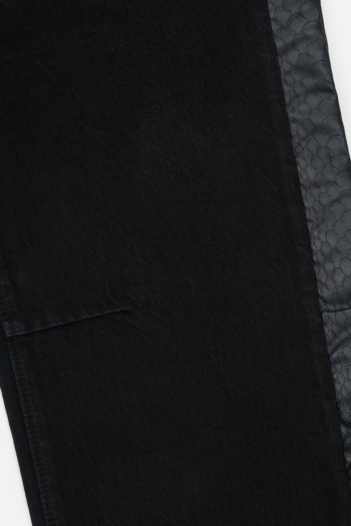 ZED STRAIGHT LEG JEAN | BLACK SNAKE PANELS